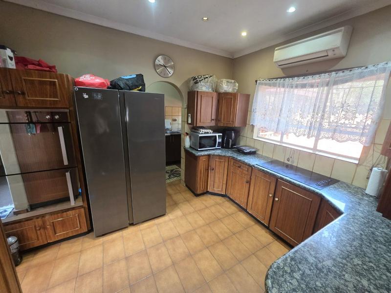 3 Bedroom Property for Sale in Theresa Park Gauteng