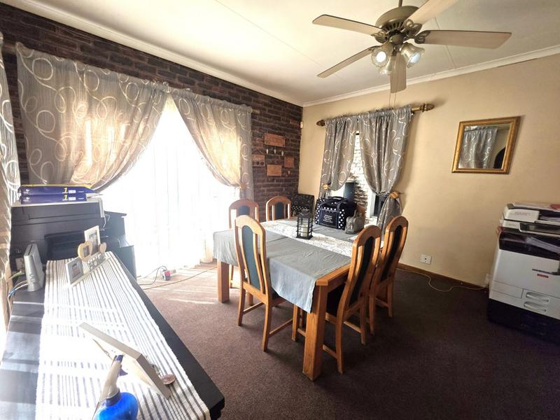 3 Bedroom Property for Sale in Theresa Park Gauteng