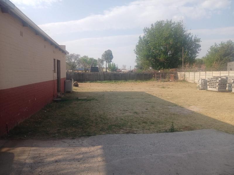 3 Bedroom Property for Sale in Westonaria Gauteng