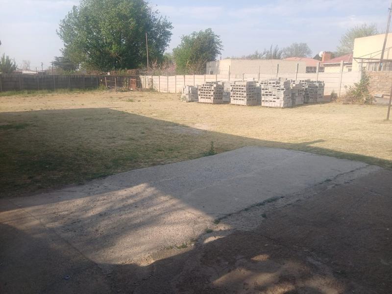 3 Bedroom Property for Sale in Westonaria Gauteng