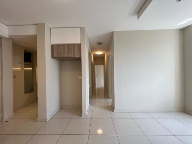 To Let 2 Bedroom Property for Rent in Rosebank Gauteng