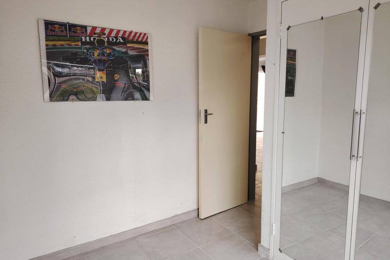 To Let 2 Bedroom Property for Rent in Bedford Gardens Gauteng