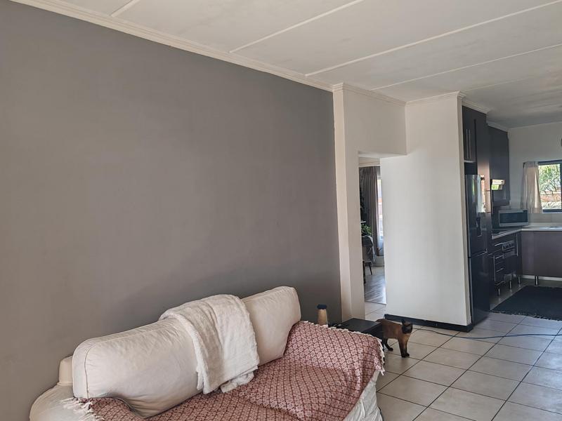 To Let 2 Bedroom Property for Rent in Solheim Gauteng