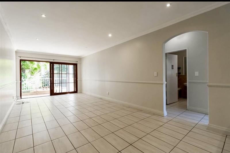 To Let 2 Bedroom Property for Rent in Saxonwold Gauteng