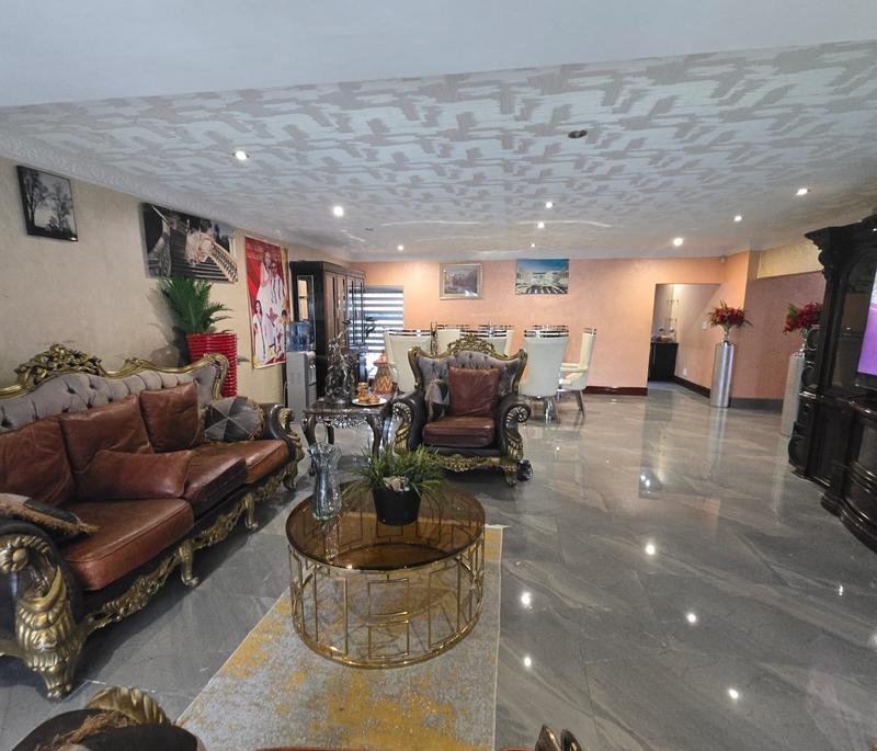 4 Bedroom Property for Sale in Greenstone Hill Gauteng