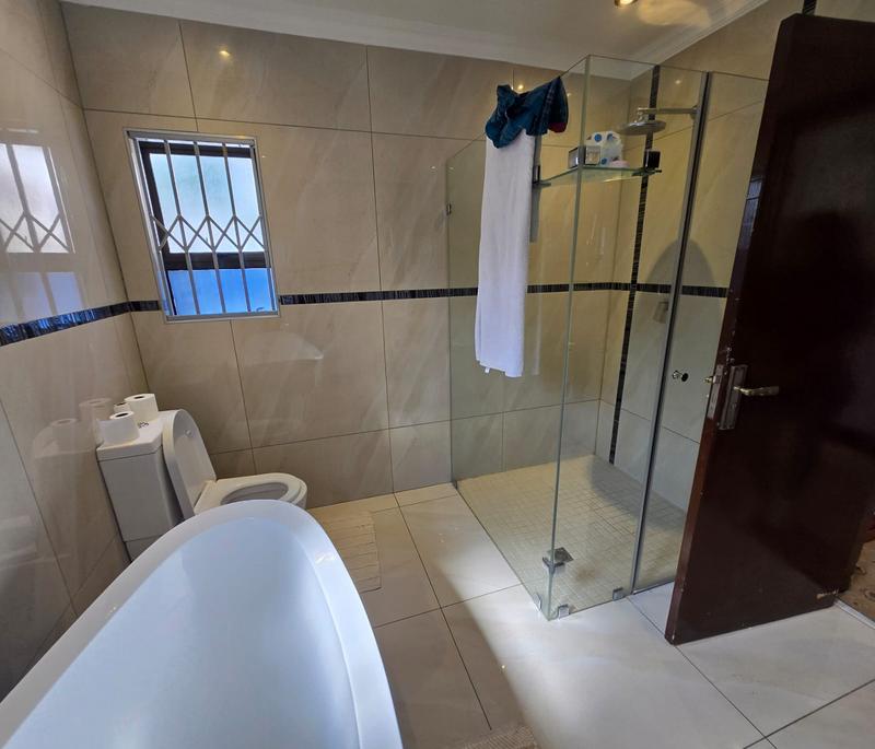 4 Bedroom Property for Sale in Greenstone Hill Gauteng