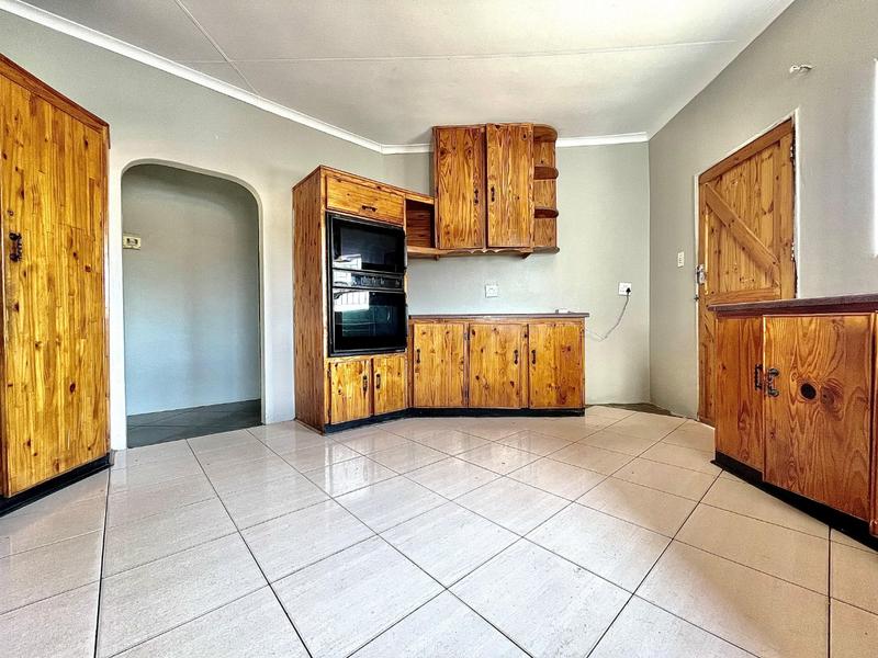 To Let 3 Bedroom Property for Rent in Country View Gauteng