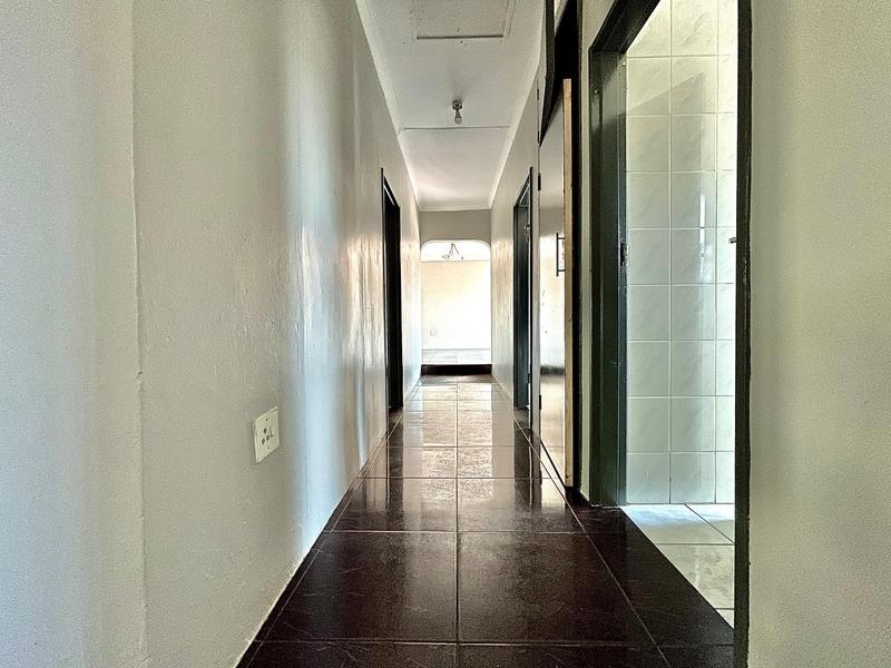 To Let 3 Bedroom Property for Rent in Country View Gauteng