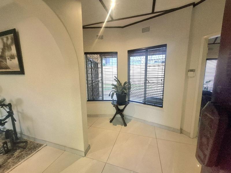 To Let 3 Bedroom Property for Rent in Morningside Manor Gauteng