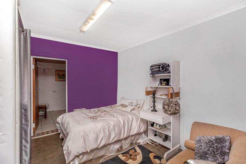5 Bedroom Property for Sale in Breaunanda Gauteng
