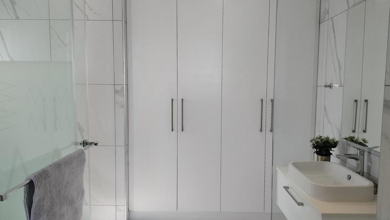 2 Bedroom Property for Sale in Sandton Gauteng