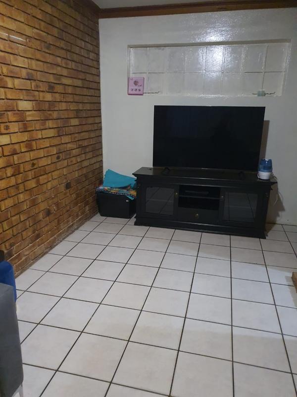 4 Bedroom Property for Sale in Florida Gauteng