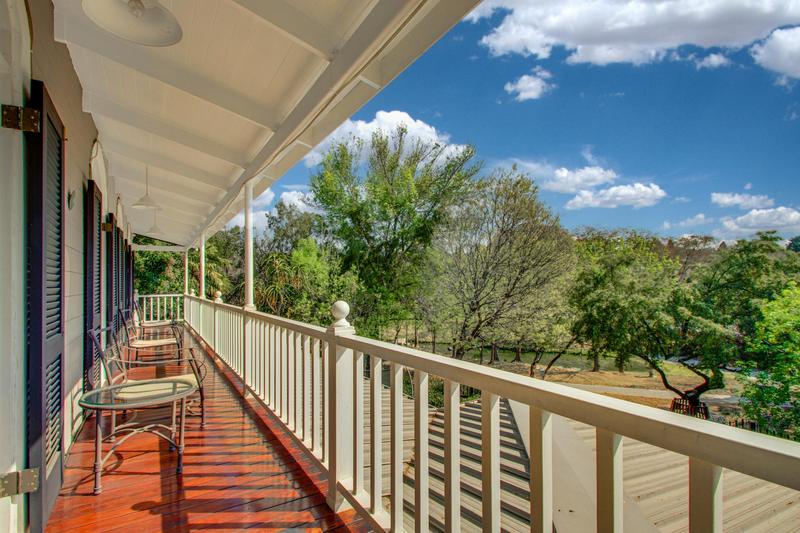 4 Bedroom Property for Sale in Fourways Gardens Gauteng