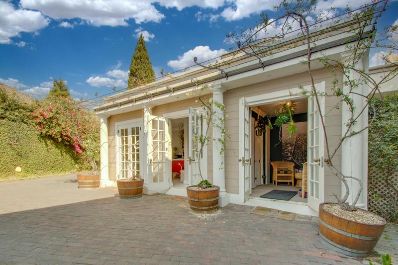 4 Bedroom Property for Sale in Fourways Gardens Gauteng