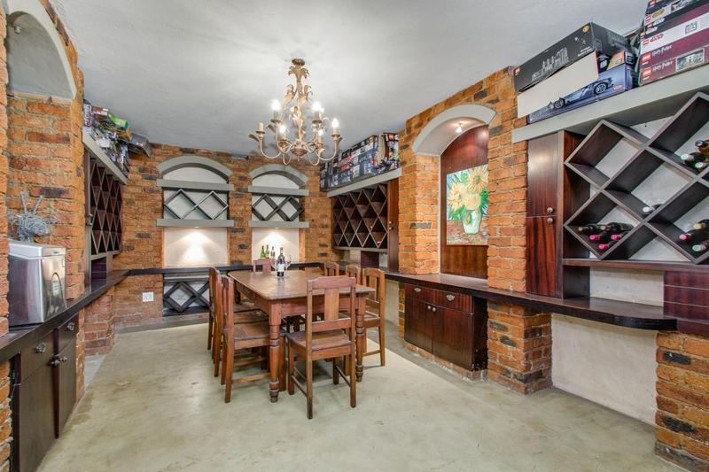 4 Bedroom Property for Sale in Fourways Gardens Gauteng