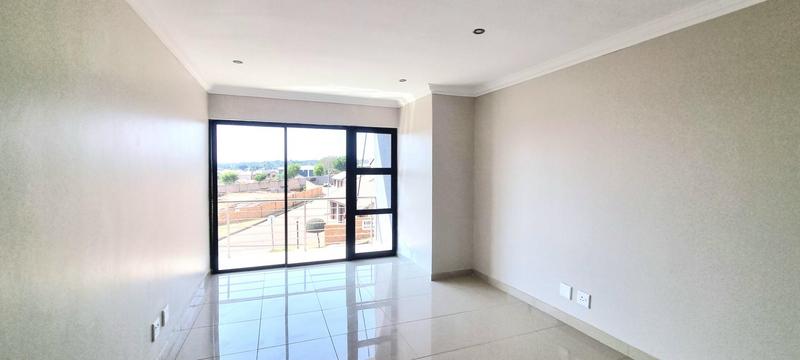 4 Bedroom Property for Sale in Eldoraigne Gauteng