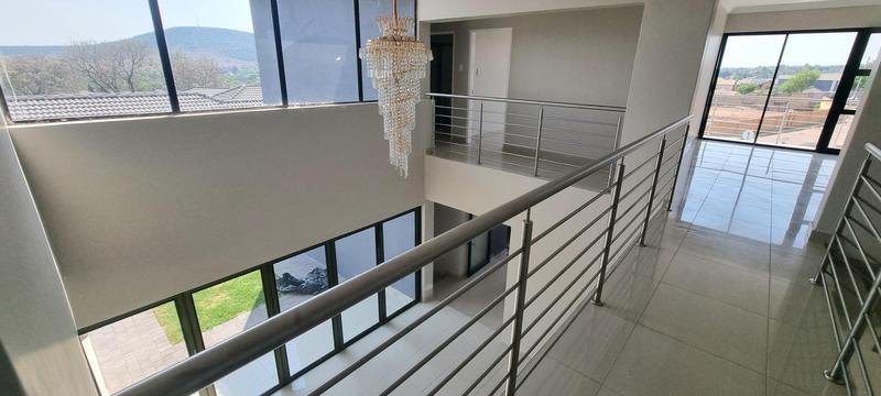 4 Bedroom Property for Sale in Eldoraigne Gauteng