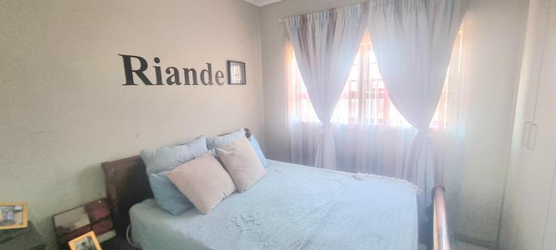 3 Bedroom Property for Sale in Amberfield Gauteng