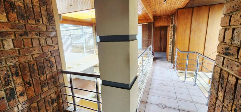4 Bedroom Property for Sale in Pretoria North Gauteng