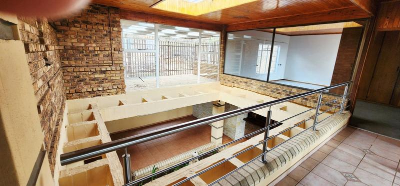 4 Bedroom Property for Sale in Pretoria North Gauteng