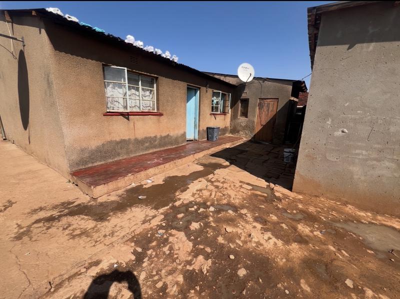 10 Bedroom Property for Sale in Tembisa Central Gauteng