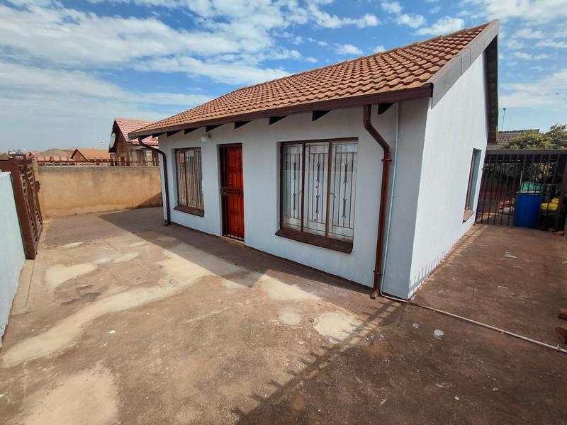 2 Bedroom Property for Sale in Soshanguve East Gauteng