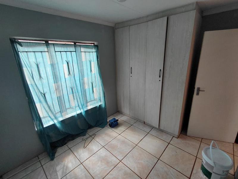 2 Bedroom Property for Sale in Soshanguve East Gauteng