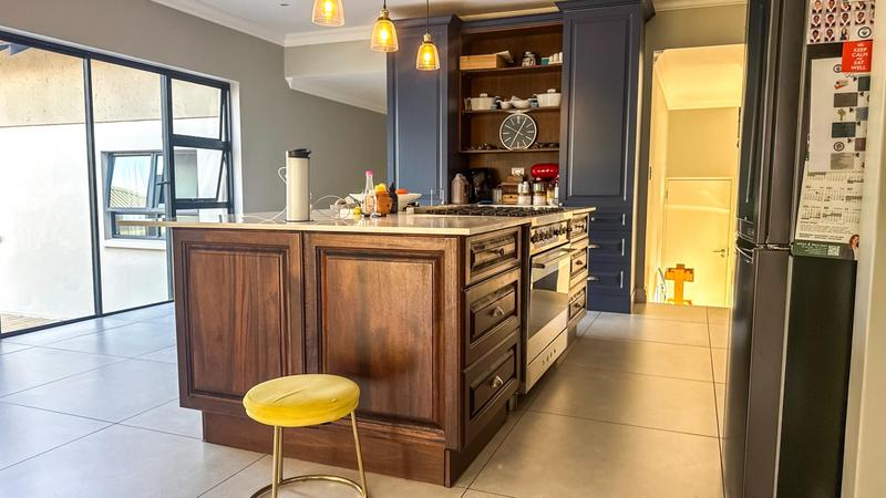 4 Bedroom Property for Sale in Midstream Ridge Gauteng