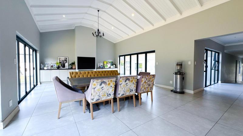 4 Bedroom Property for Sale in Midstream Ridge Gauteng