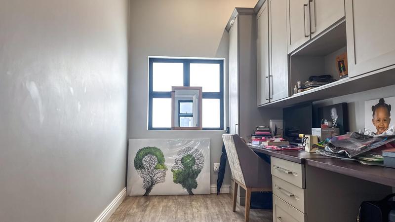 4 Bedroom Property for Sale in Midstream Ridge Gauteng