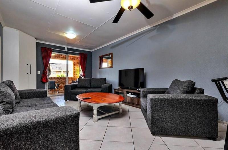 2 Bedroom Property for Sale in Wilro Park Gauteng