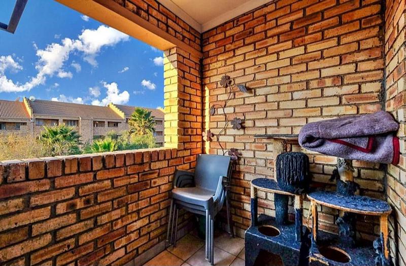 2 Bedroom Property for Sale in Wilro Park Gauteng