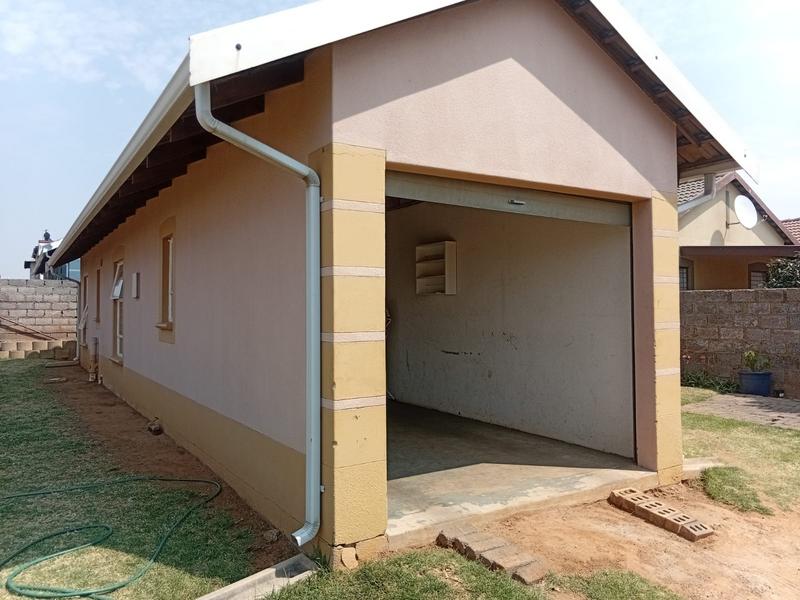 3 Bedroom Property for Sale in Salfin Gauteng