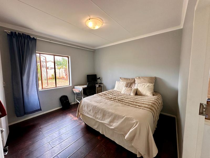 2 Bedroom Property for Sale in Hesteapark Gauteng
