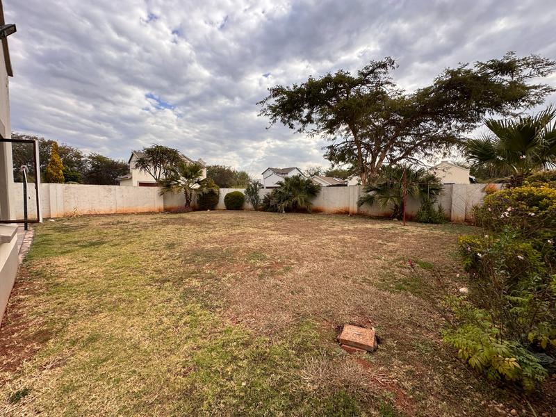 2 Bedroom Property for Sale in Hesteapark Gauteng