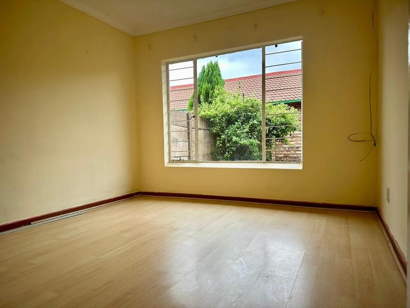 2 Bedroom Property for Sale in The Orchards Gauteng