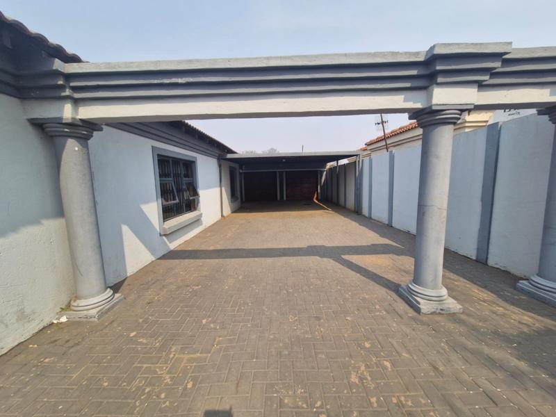4 Bedroom Property for Sale in Danville Gauteng