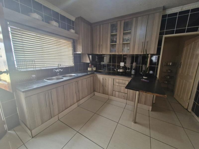 4 Bedroom Property for Sale in Danville Gauteng
