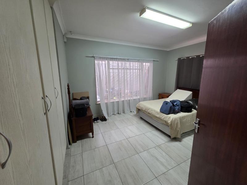 5 Bedroom Property for Sale in Sinoville Gauteng