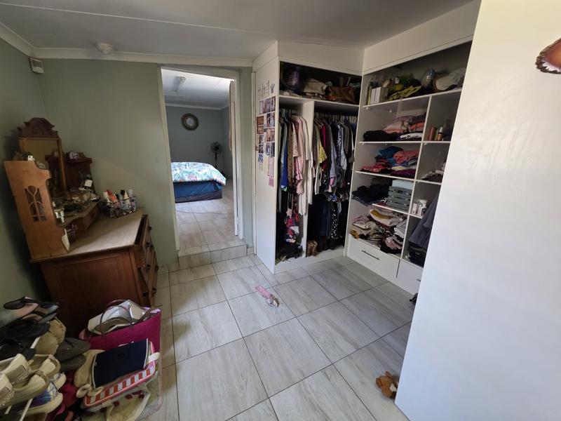 5 Bedroom Property for Sale in Sinoville Gauteng