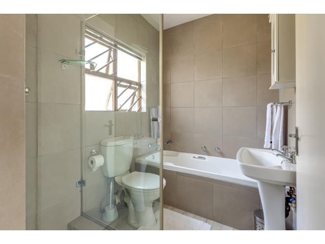 To Let 1 Bedroom Property for Rent in Morningside Gauteng