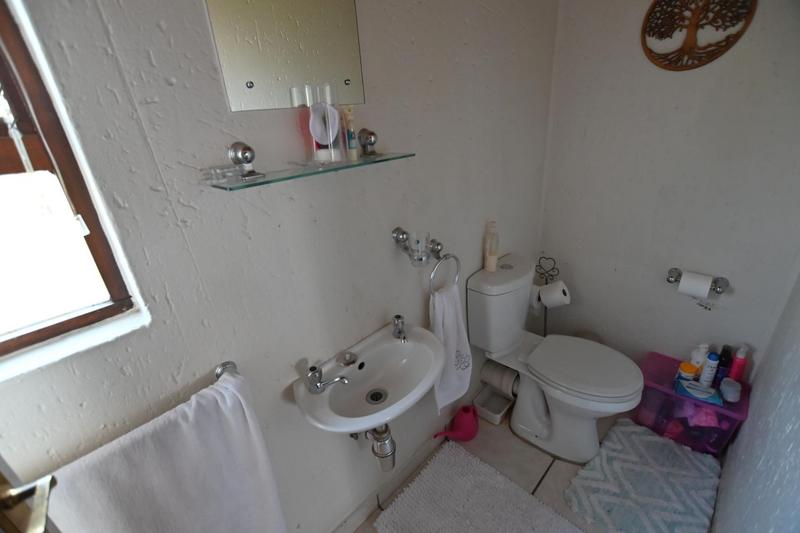 To Let 2 Bedroom Property for Rent in Paulshof Gauteng