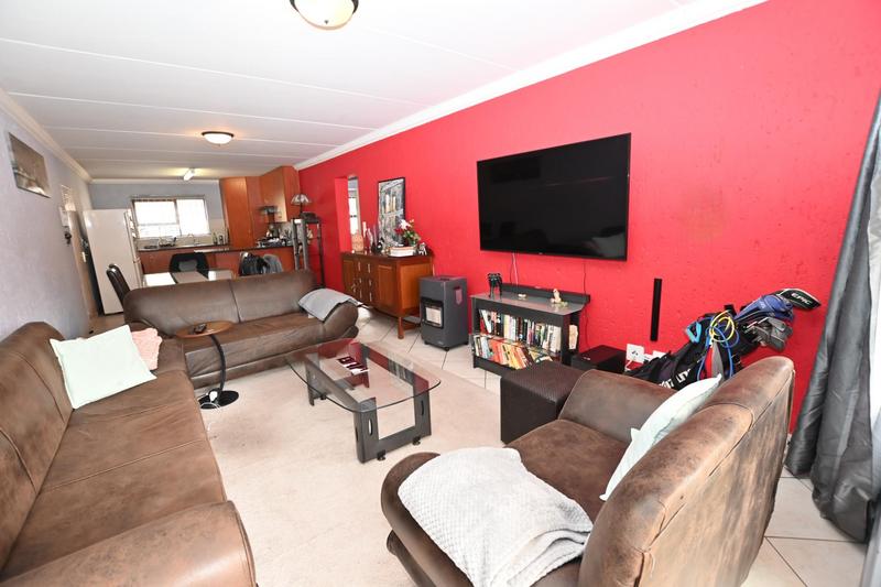 2 Bedroom Property for Sale in Paulshof Gauteng