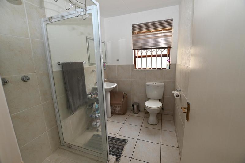 2 Bedroom Property for Sale in Paulshof Gauteng