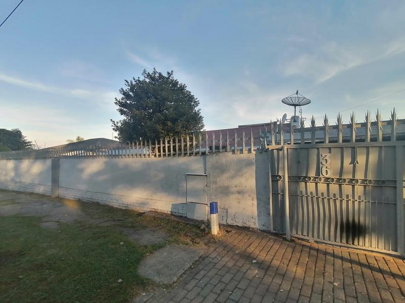 4 Bedroom Property for Sale in Roodepoort Gauteng