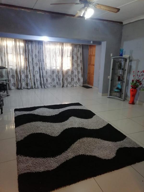 4 Bedroom Property for Sale in Roodepoort Gauteng
