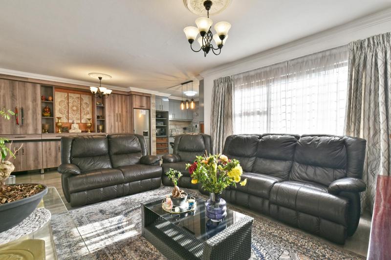 3 Bedroom Property for Sale in South Crest Gauteng