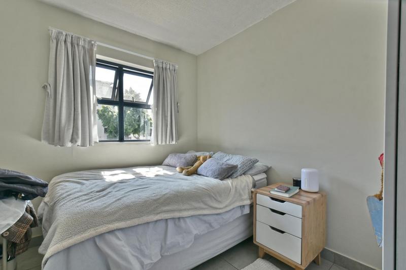 1 Bedroom Property for Sale in Ferndale Gauteng