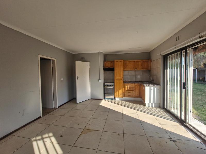 To Let 2 Bedroom Property for Rent in Dersley Gauteng