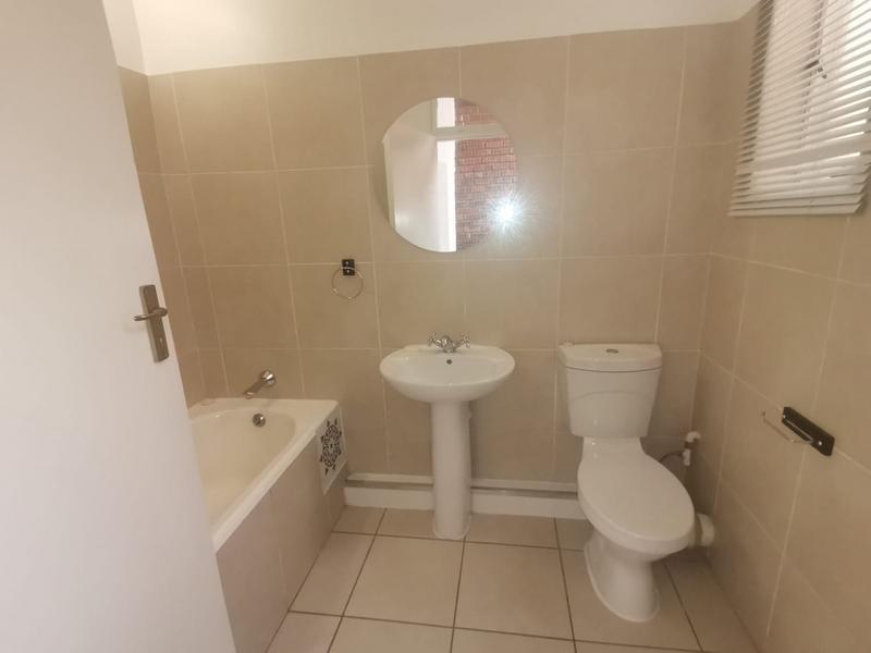 2 Bedroom Property for Sale in The Hill Gauteng